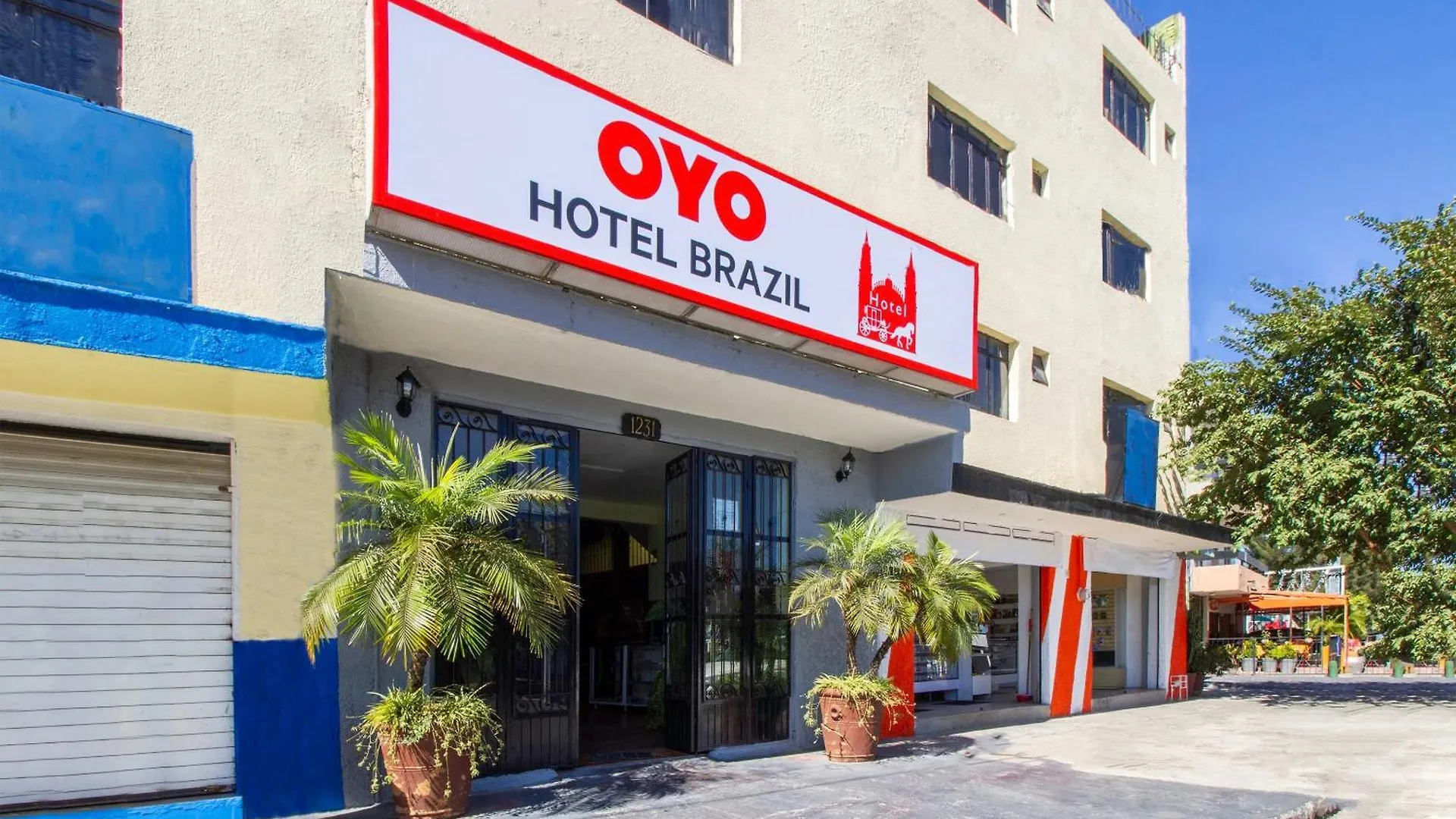 Hotel Brazil Guadalajara 4*,